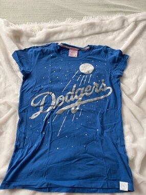RARE— Discontinued Line— Pink VS- Los Angeles Dodgers Tee